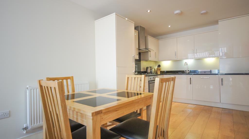 Crompton House Apartments Edgware Kültér fotó