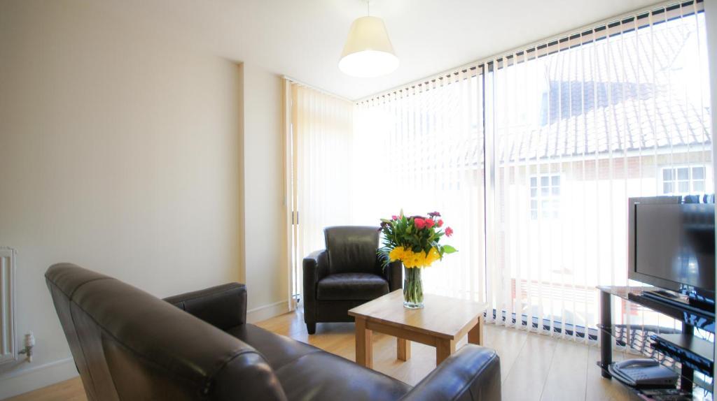 Crompton House Apartments Edgware Szoba fotó